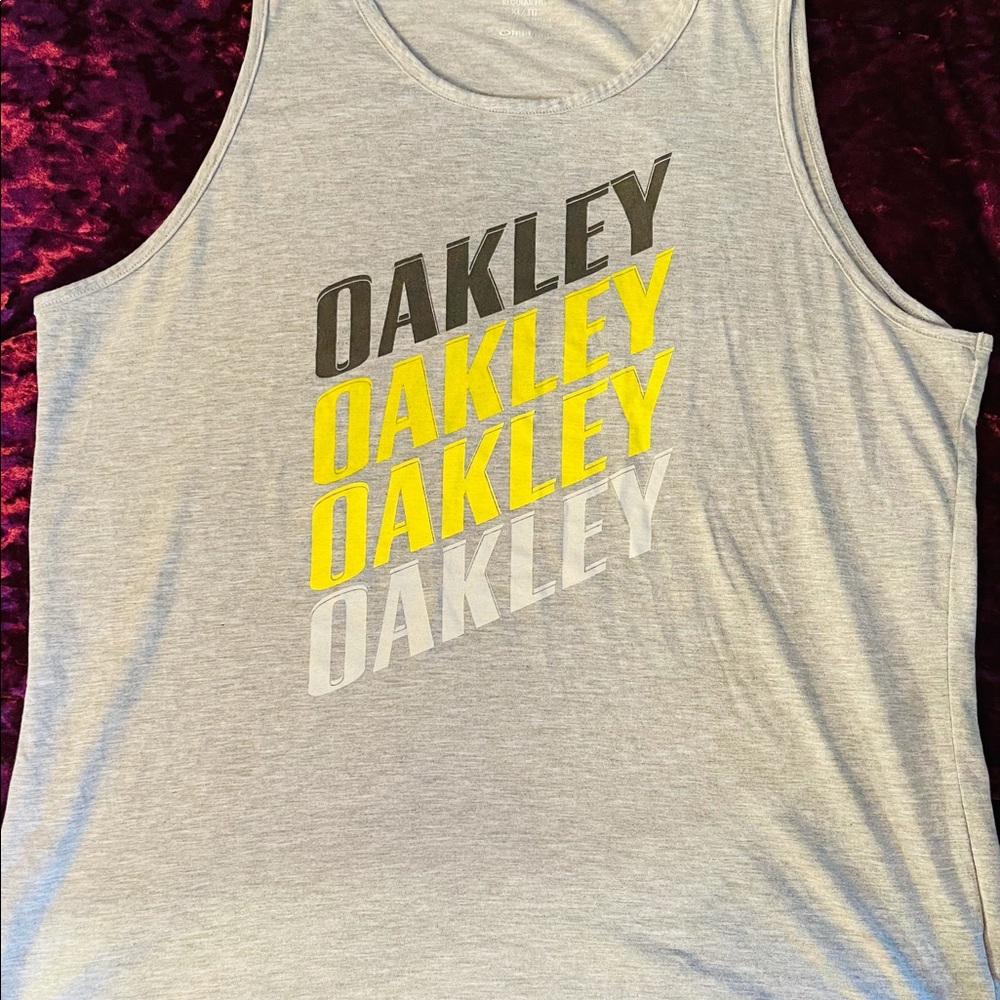 Oakley Sleeveless Tank XL Regular Fit